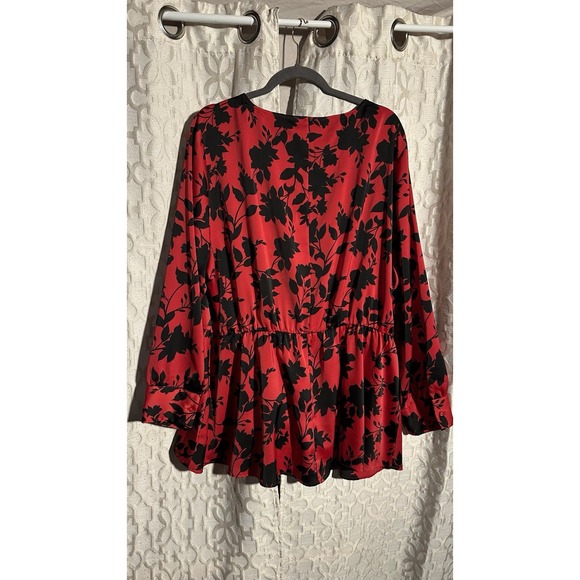 Lane Bryant Size 24 Peplum Red Black Floral Top Blouse Tunic Satin Holiday - Picture 1 of 7